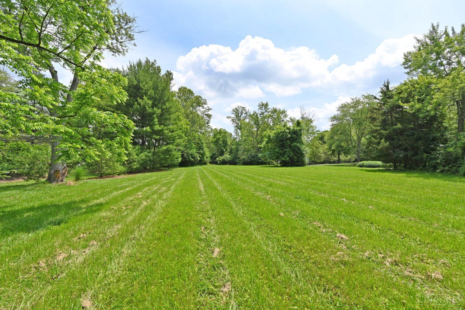6900 Drake Road Property Photo 49