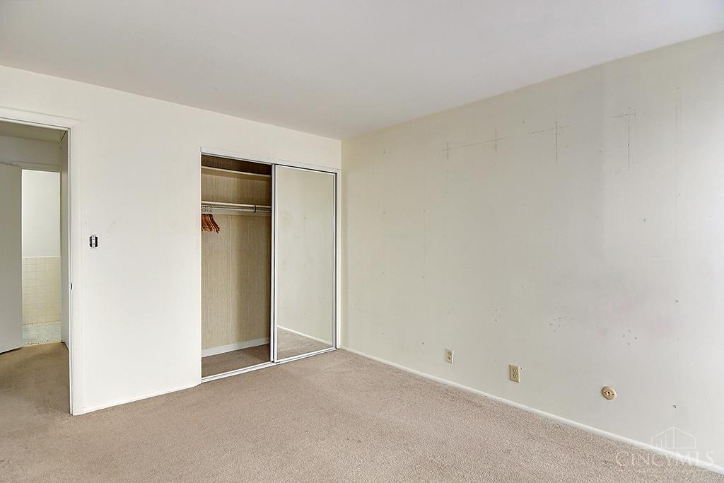 S 2230 Patterson Boulevard Property Photo 11