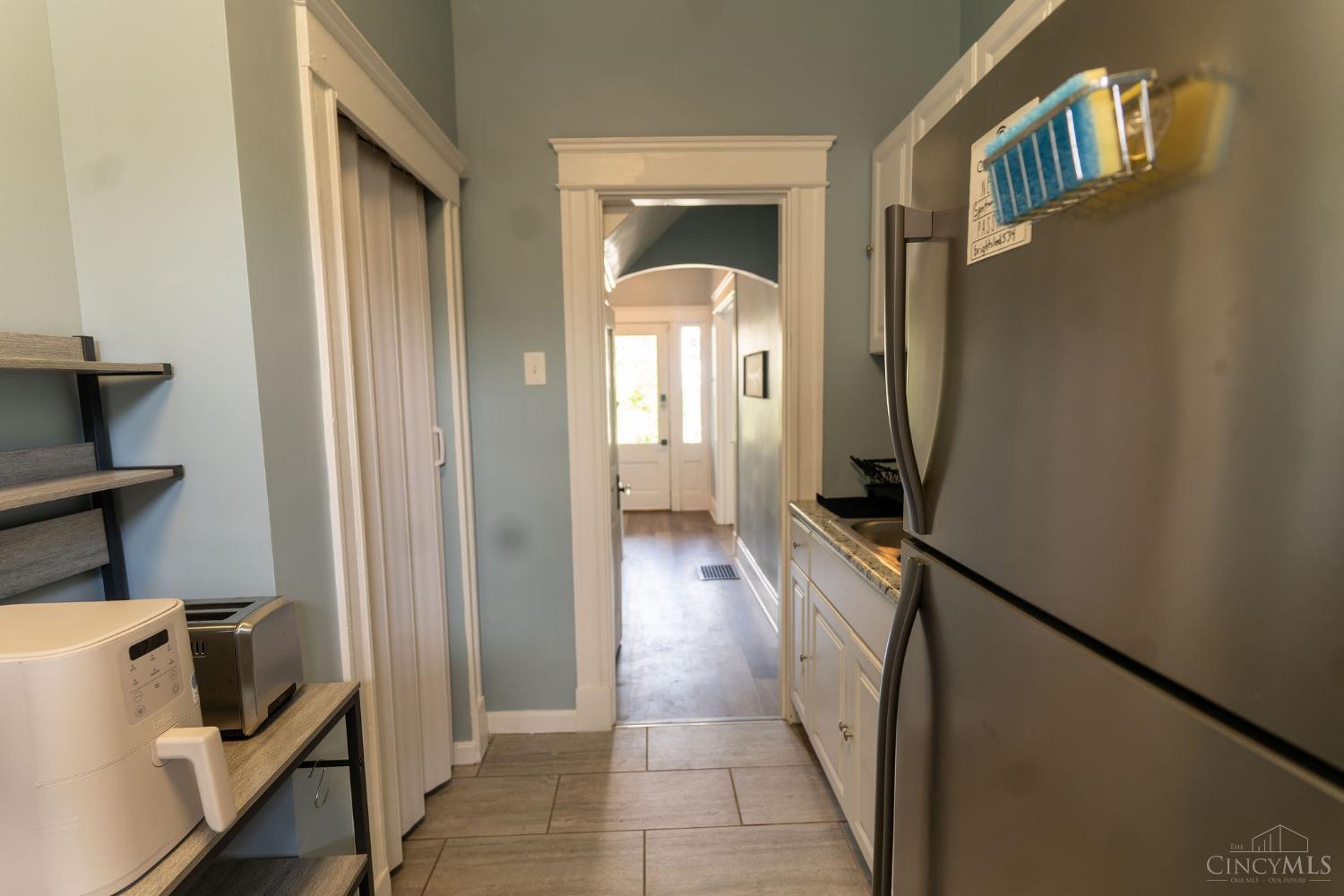 2268 Rice Street Property Photo 16