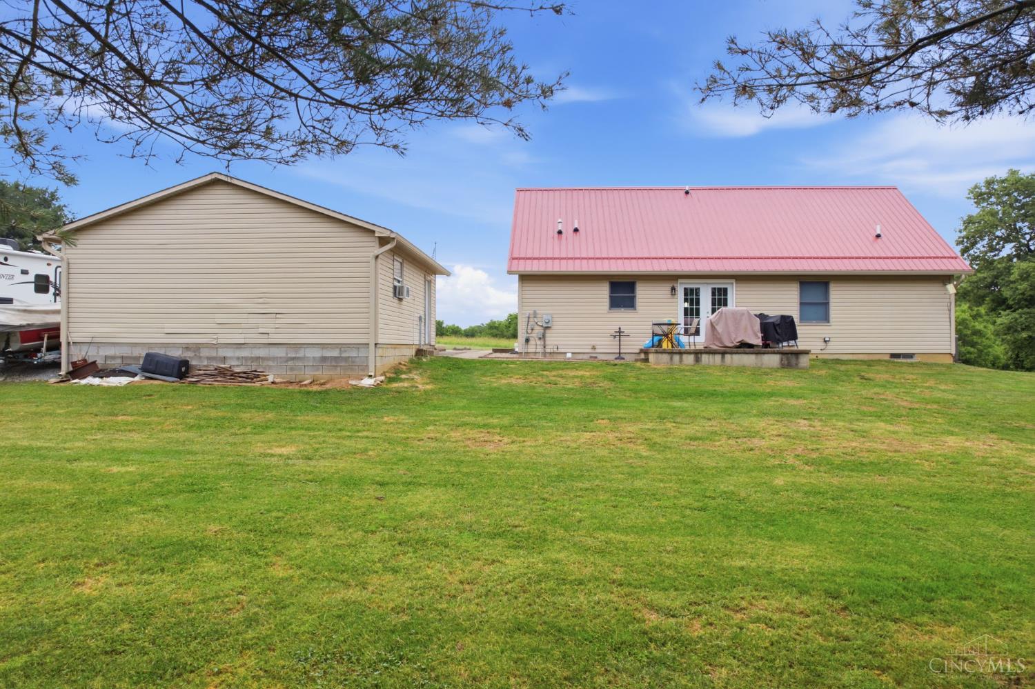 5387 Schwallie Road Property Photo 7