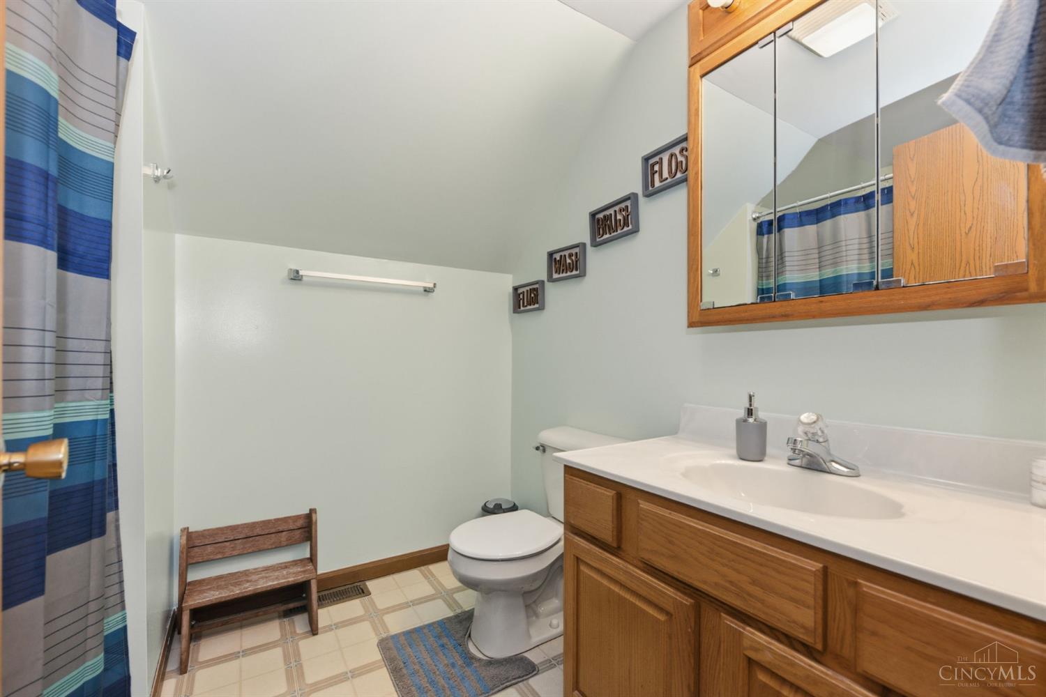 5387 Schwallie Road Property Photo 33