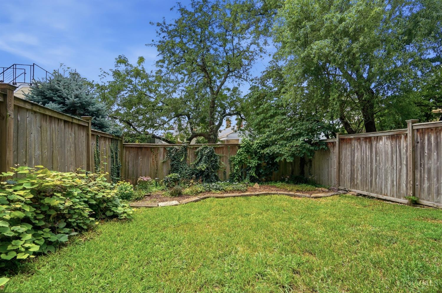 1021 St Gregory Street Property Photo 93