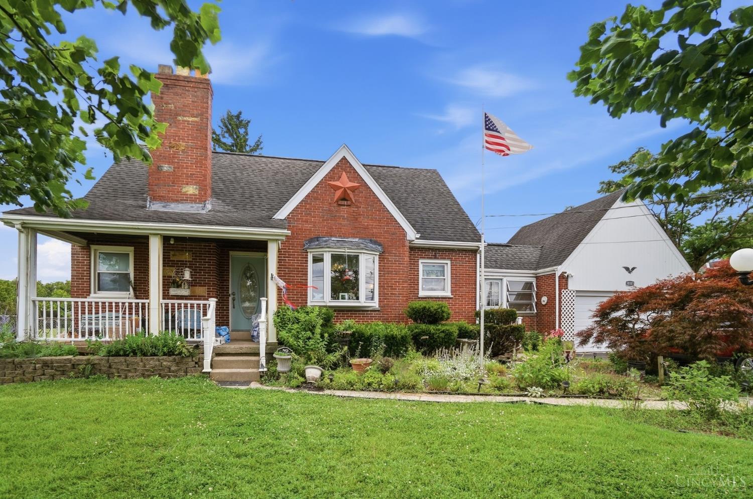10383 Gainesview Road Property Photo 1