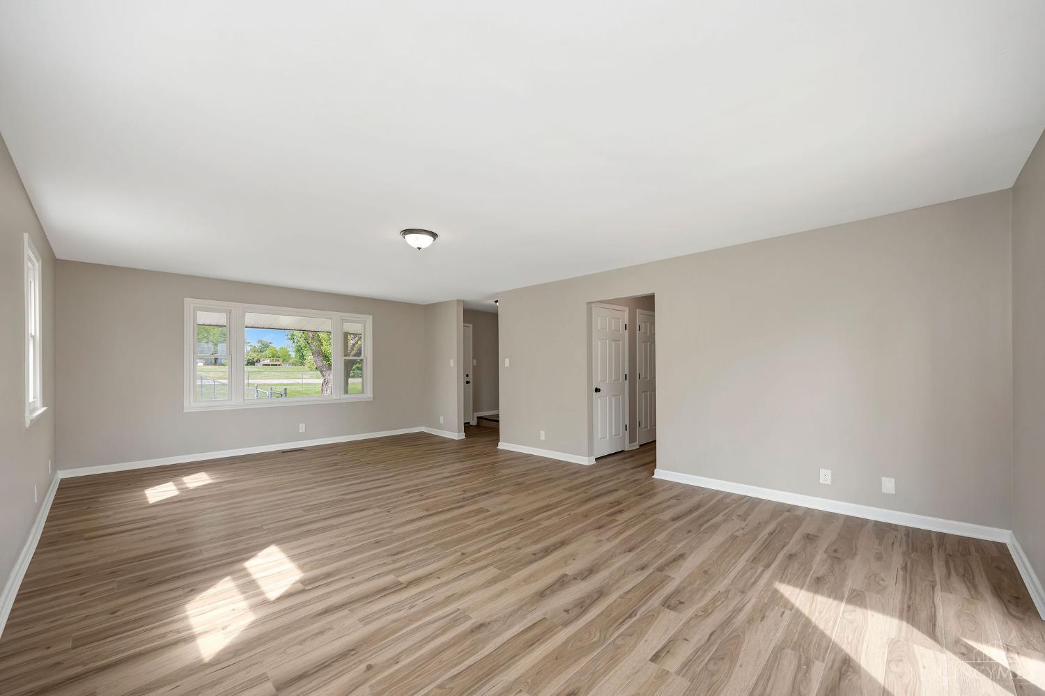 5386 Mosiman Road Property Photo 6
