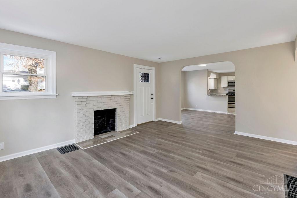 6253 Sturdy Avenue Property Photo 6