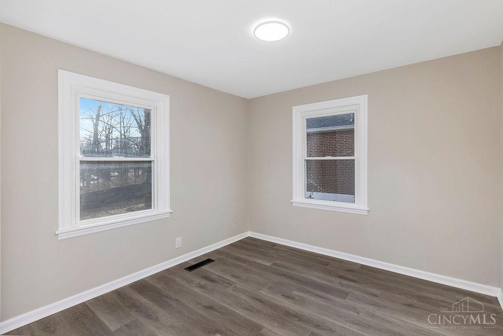 6253 Sturdy Avenue Property Photo 15