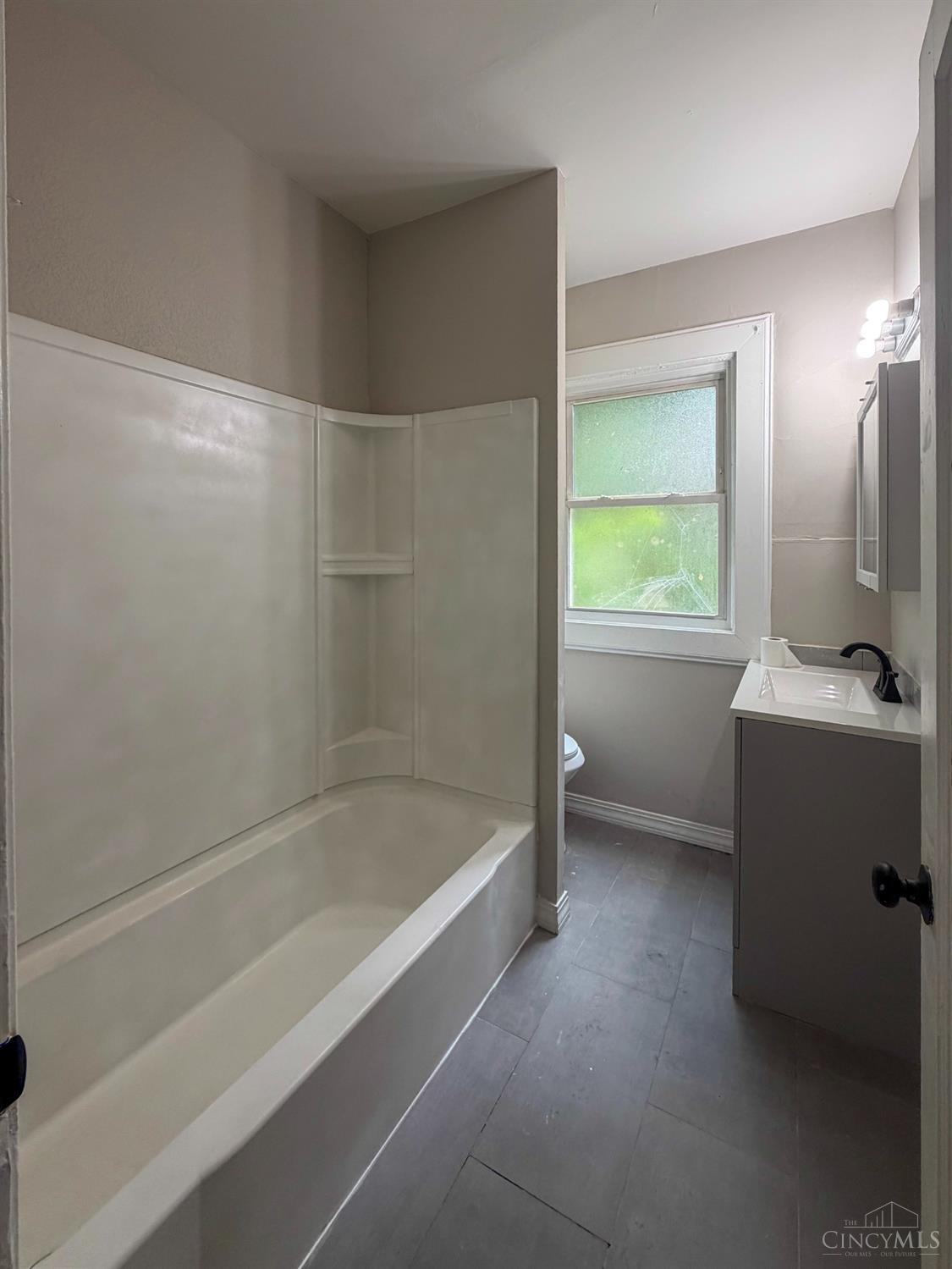 916 Elberon Avenue Property Photo 6