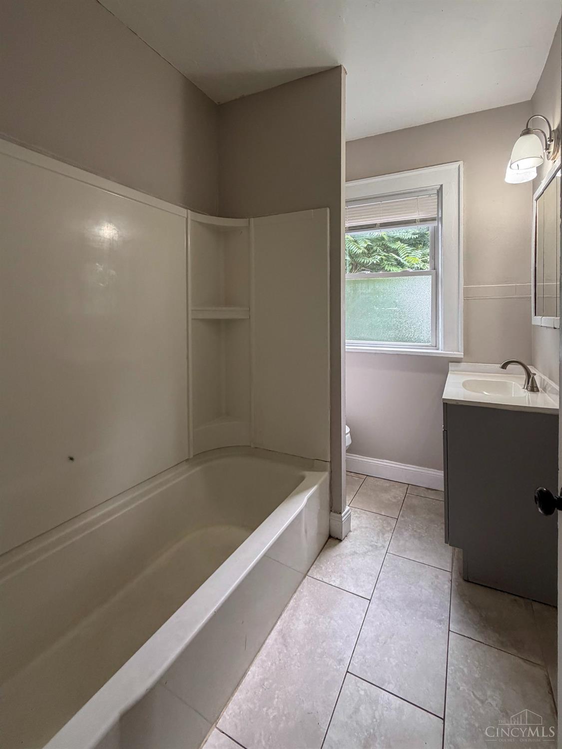 916 Elberon Avenue Property Photo 11