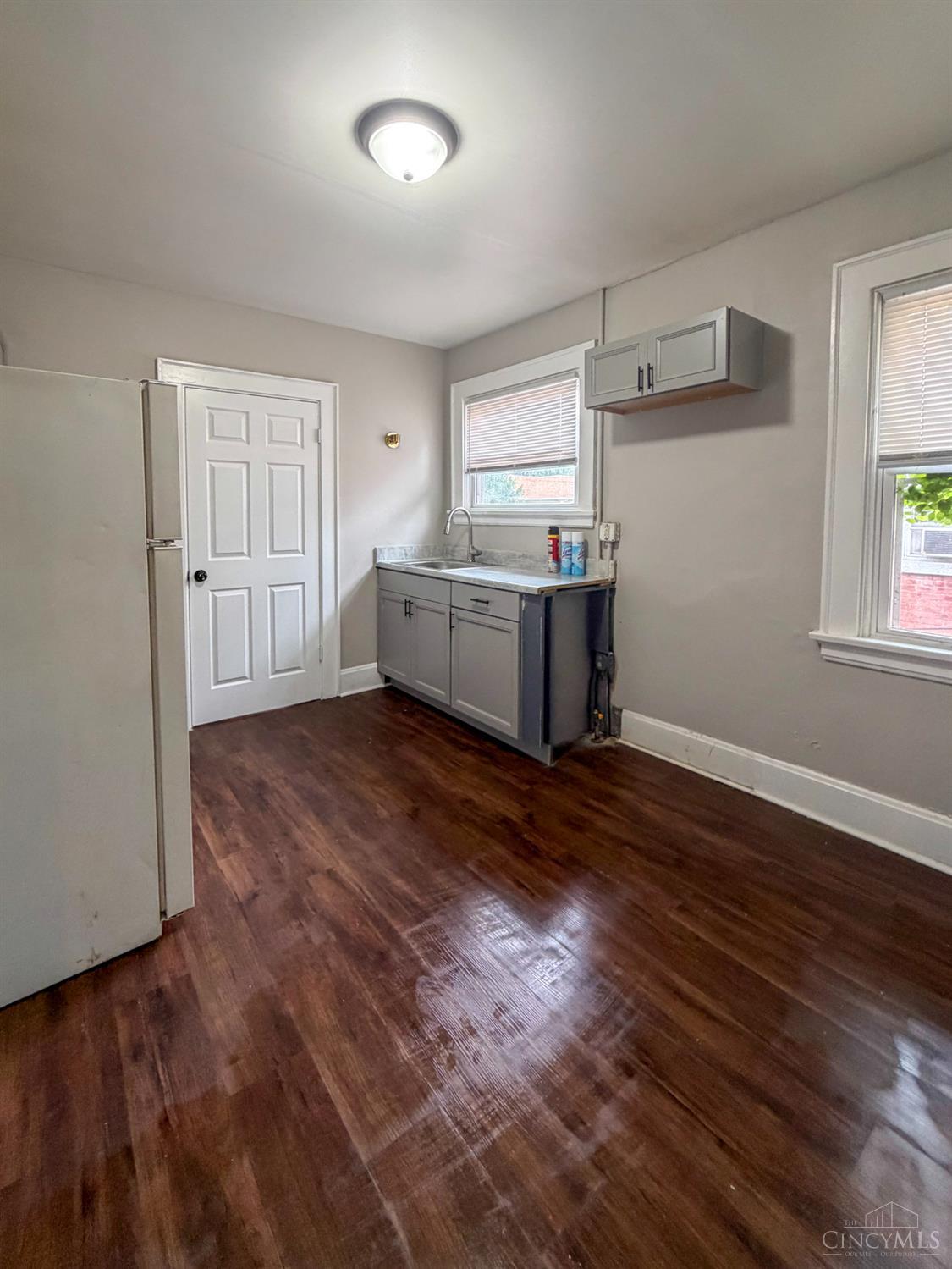 916 Elberon Avenue Property Photo 12