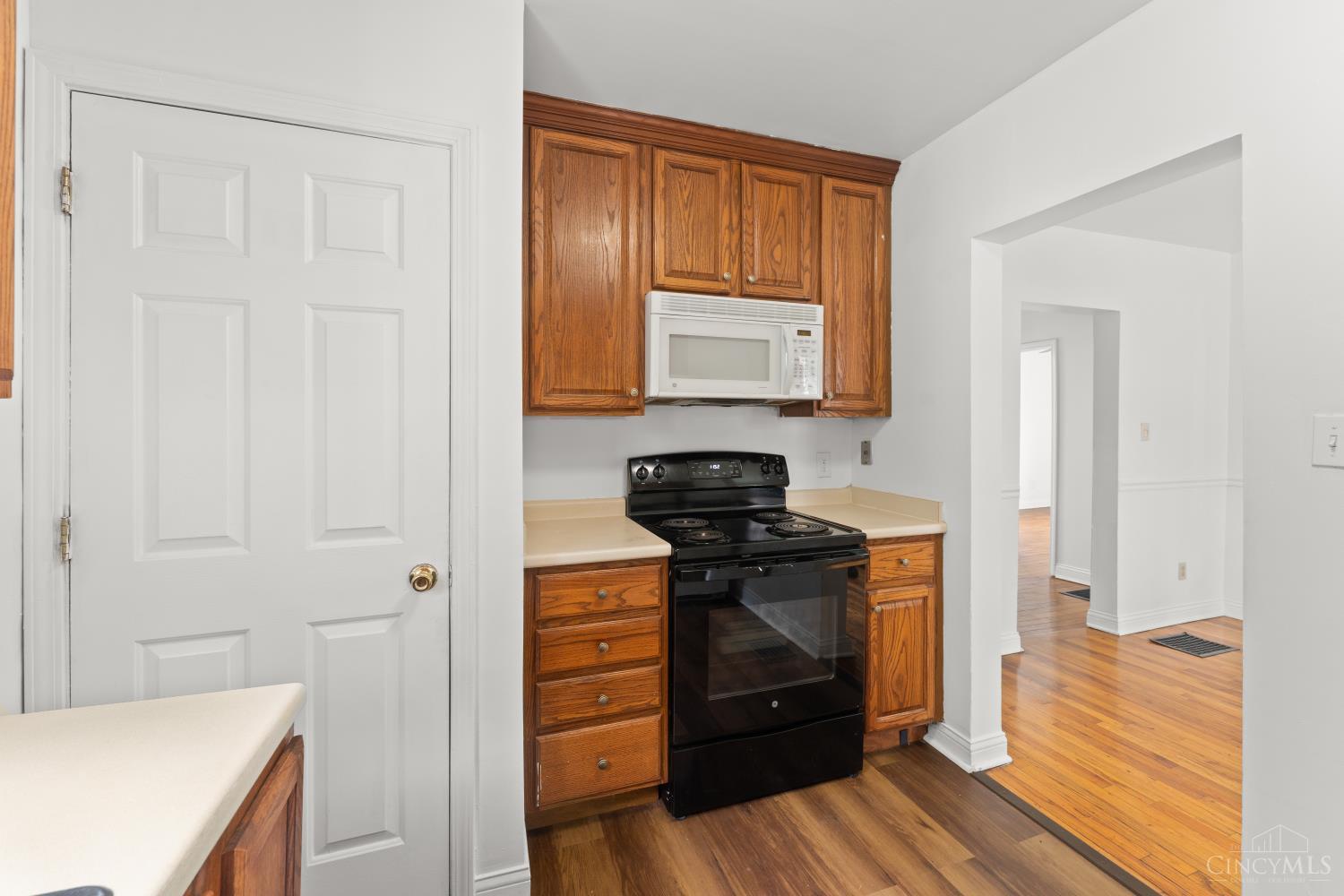 7214 Osceola Property Photo 8