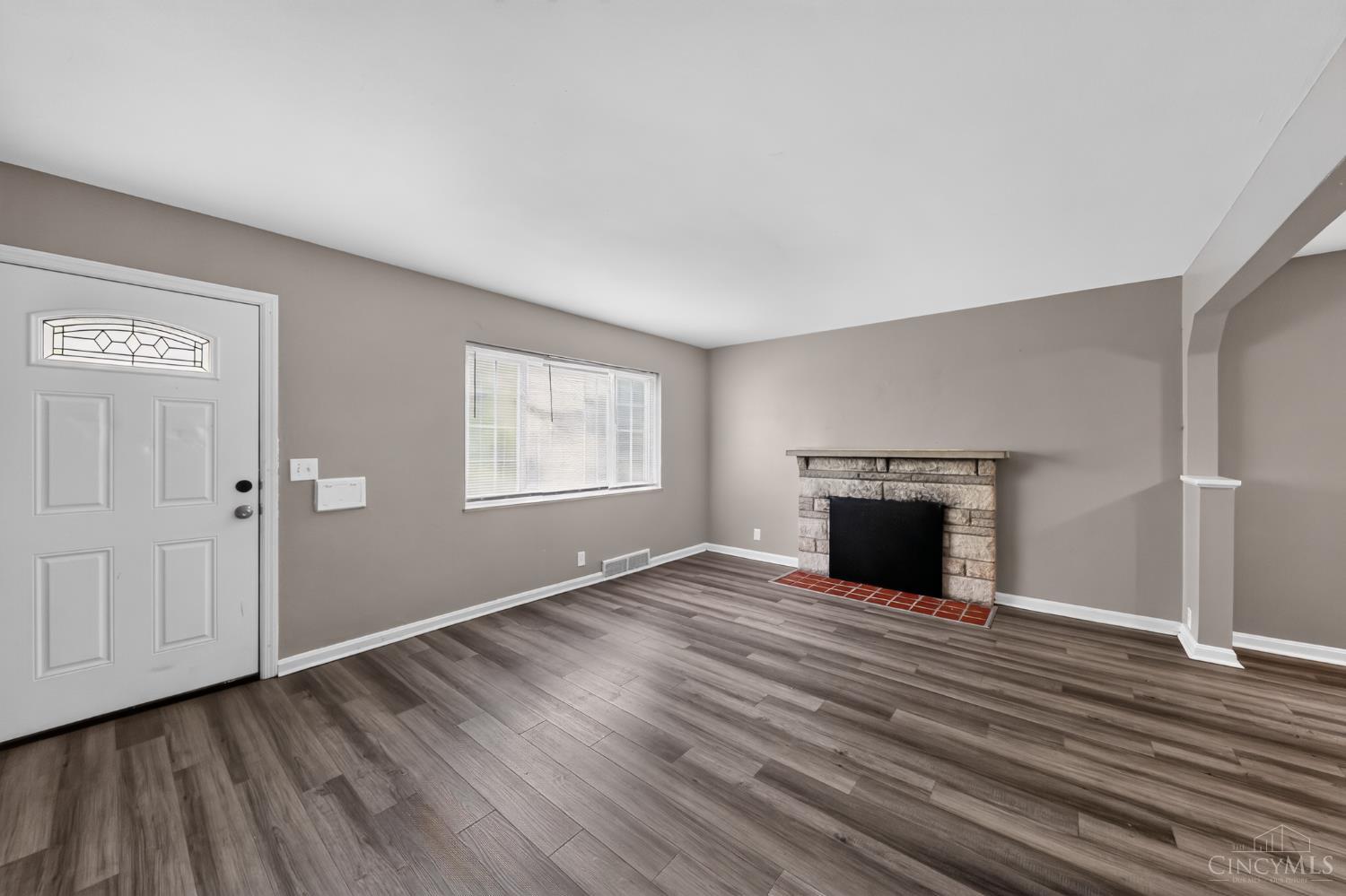 3254 Gobel Avenue Property Photo 4