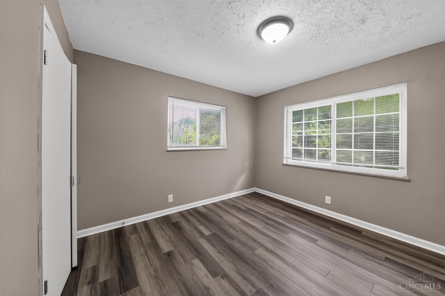 3254 Gobel Avenue Property Photo 17