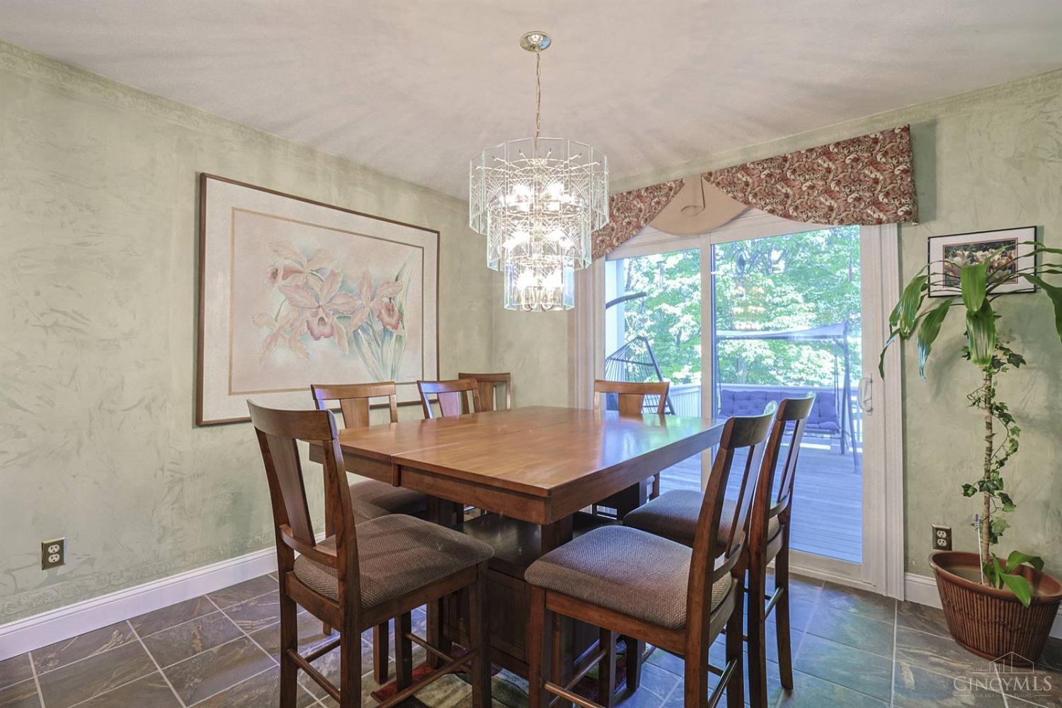 1081 Oysterbay Drive Property Photo 10