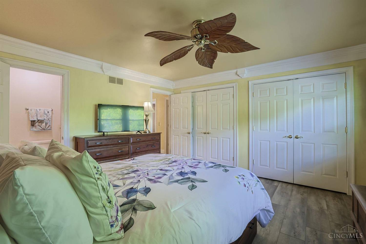 1081 Oysterbay Drive Property Photo 20