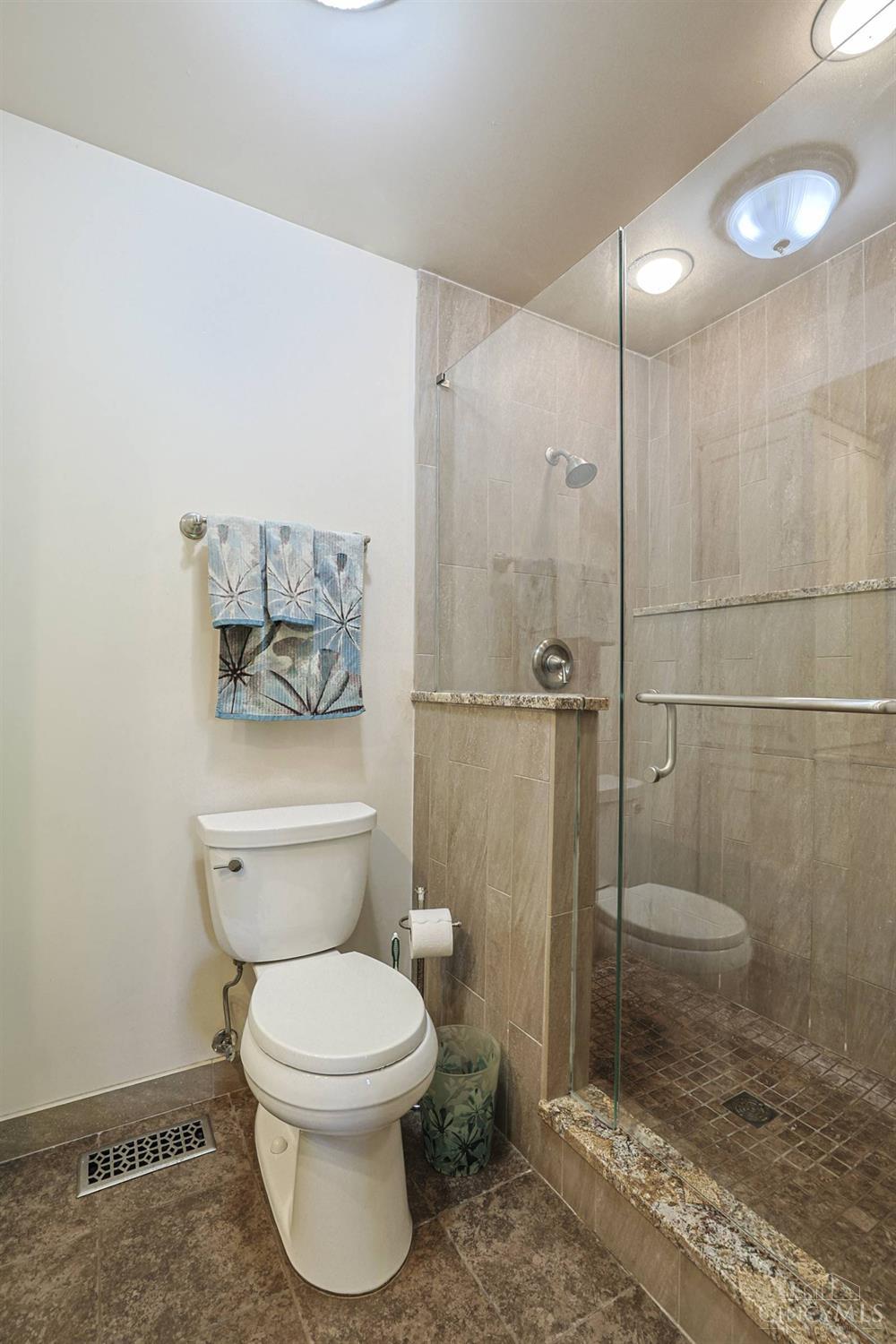 1081 Oysterbay Drive Property Photo 22