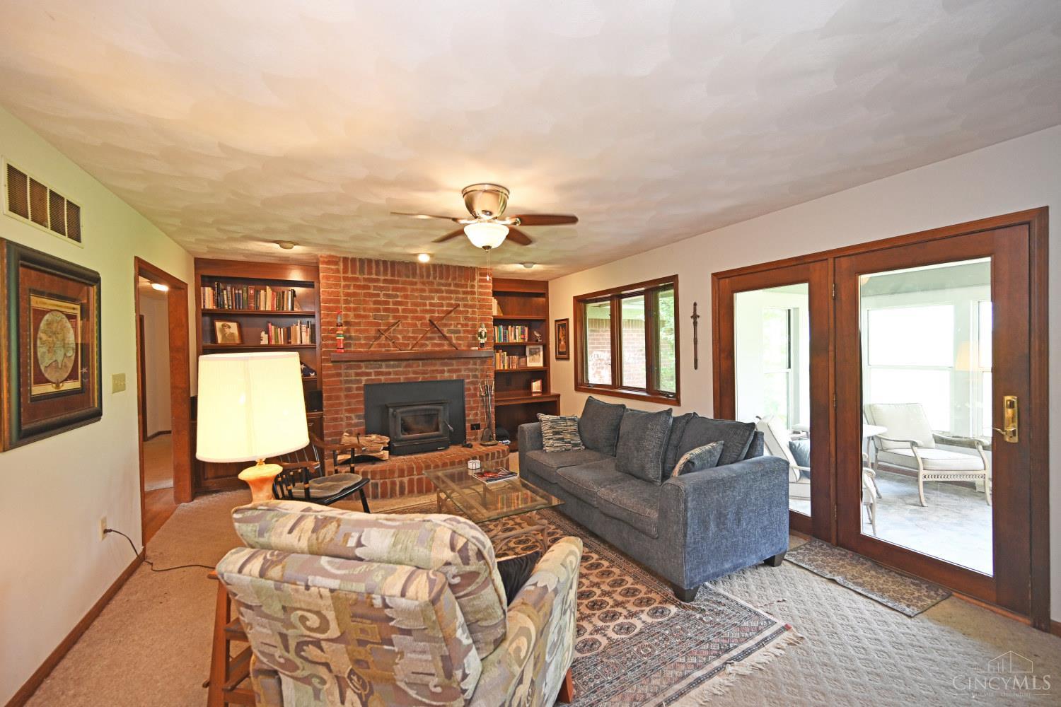 560 Louise Drive Property Photo 22