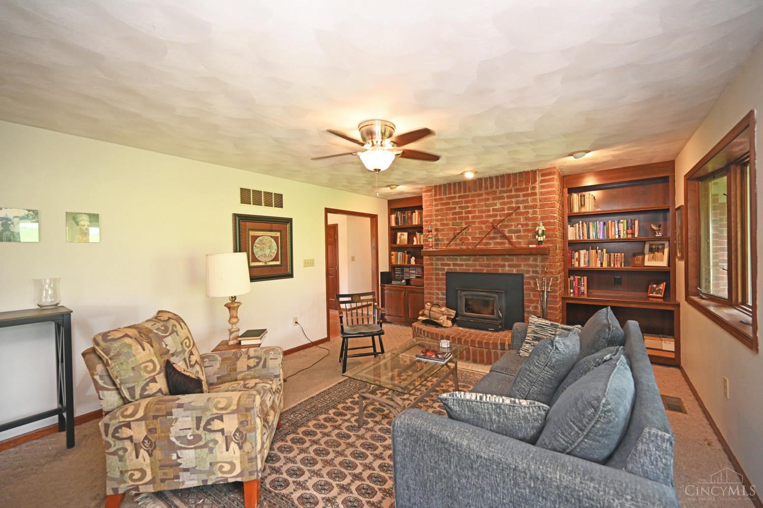 560 Louise Drive Property Photo 23