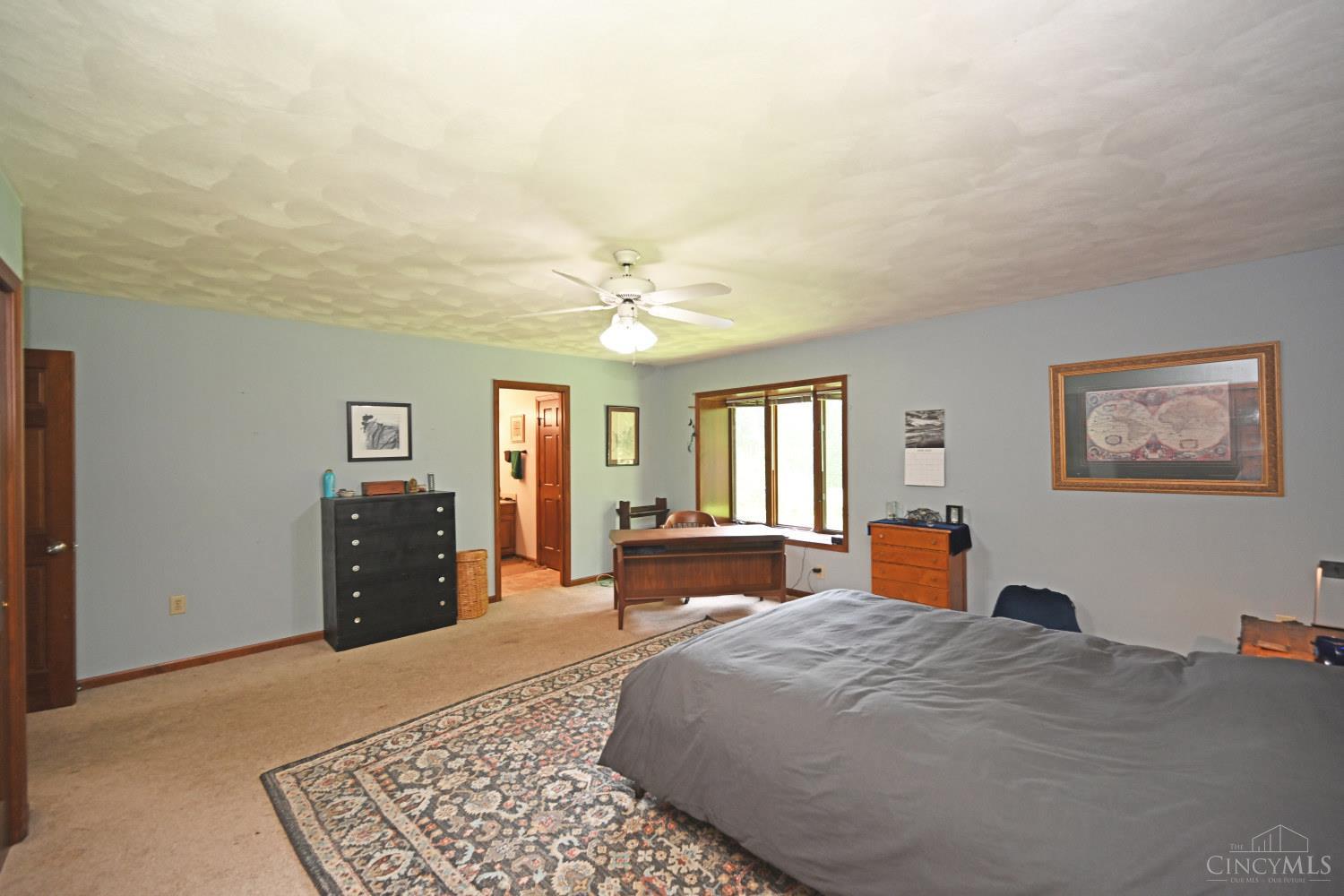 560 Louise Drive Property Photo 32