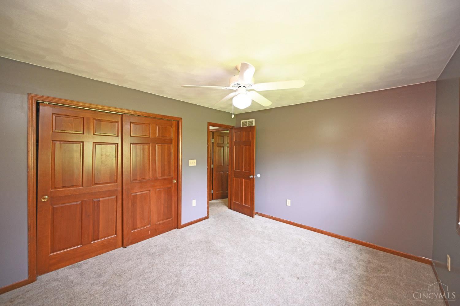 560 Louise Drive Property Photo 39