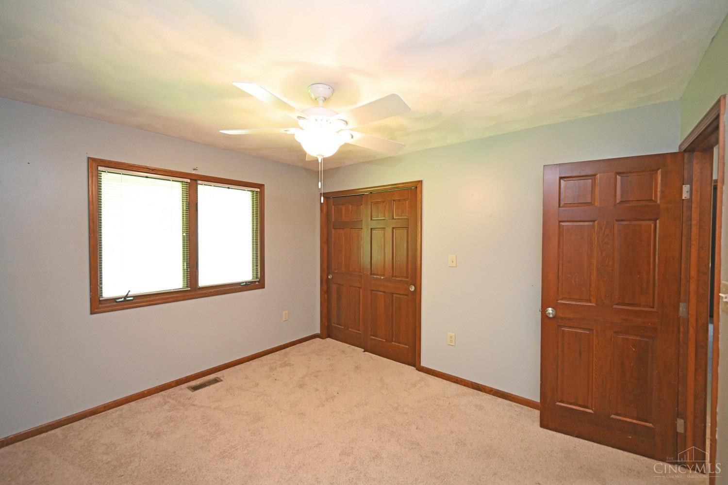 560 Louise Drive Property Photo 44