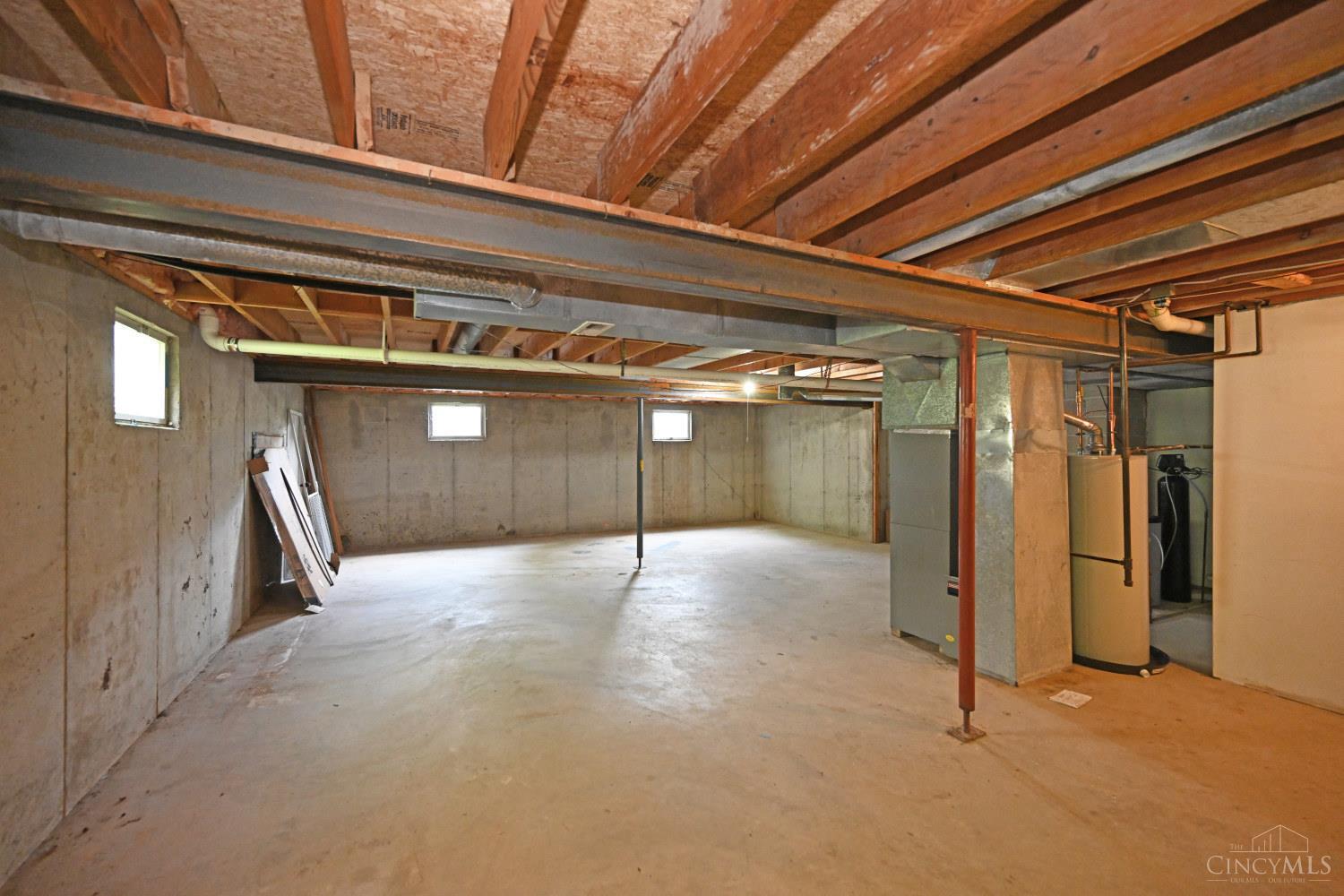 560 Louise Drive Property Photo 63