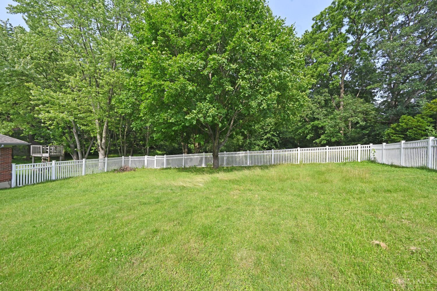 560 Louise Drive Property Photo 78