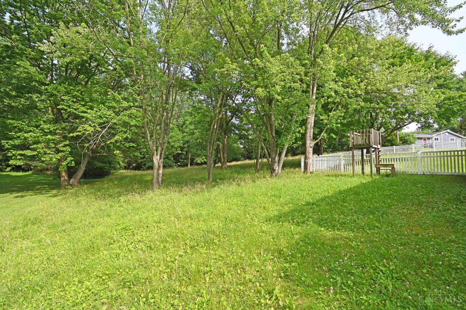 560 Louise Drive Property Photo 80