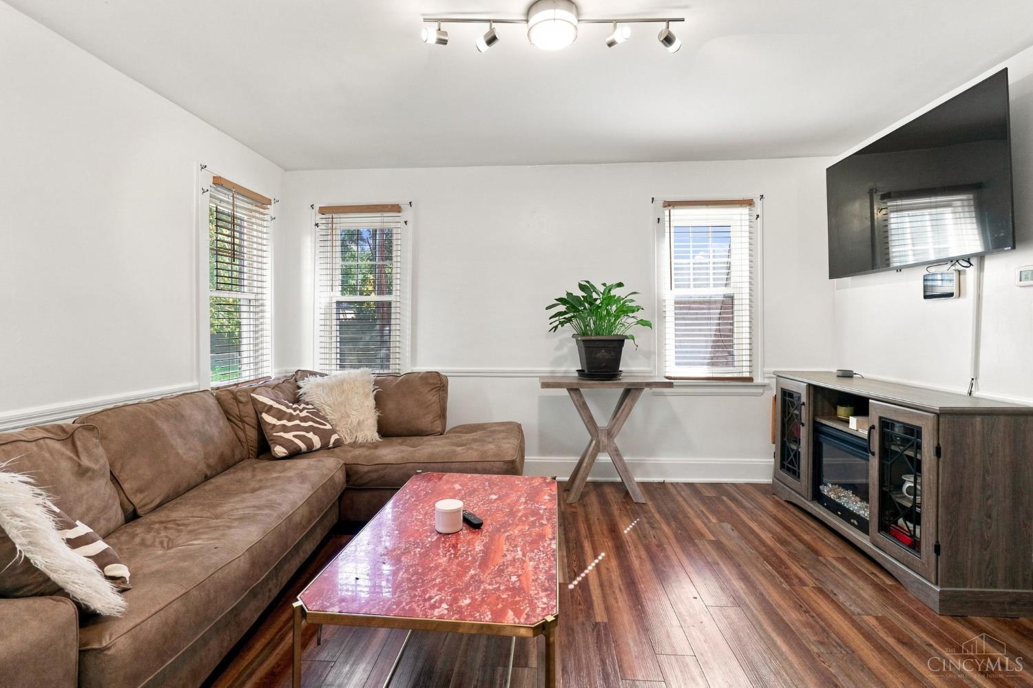 7314 Scottwood Avenue Property Photo 13