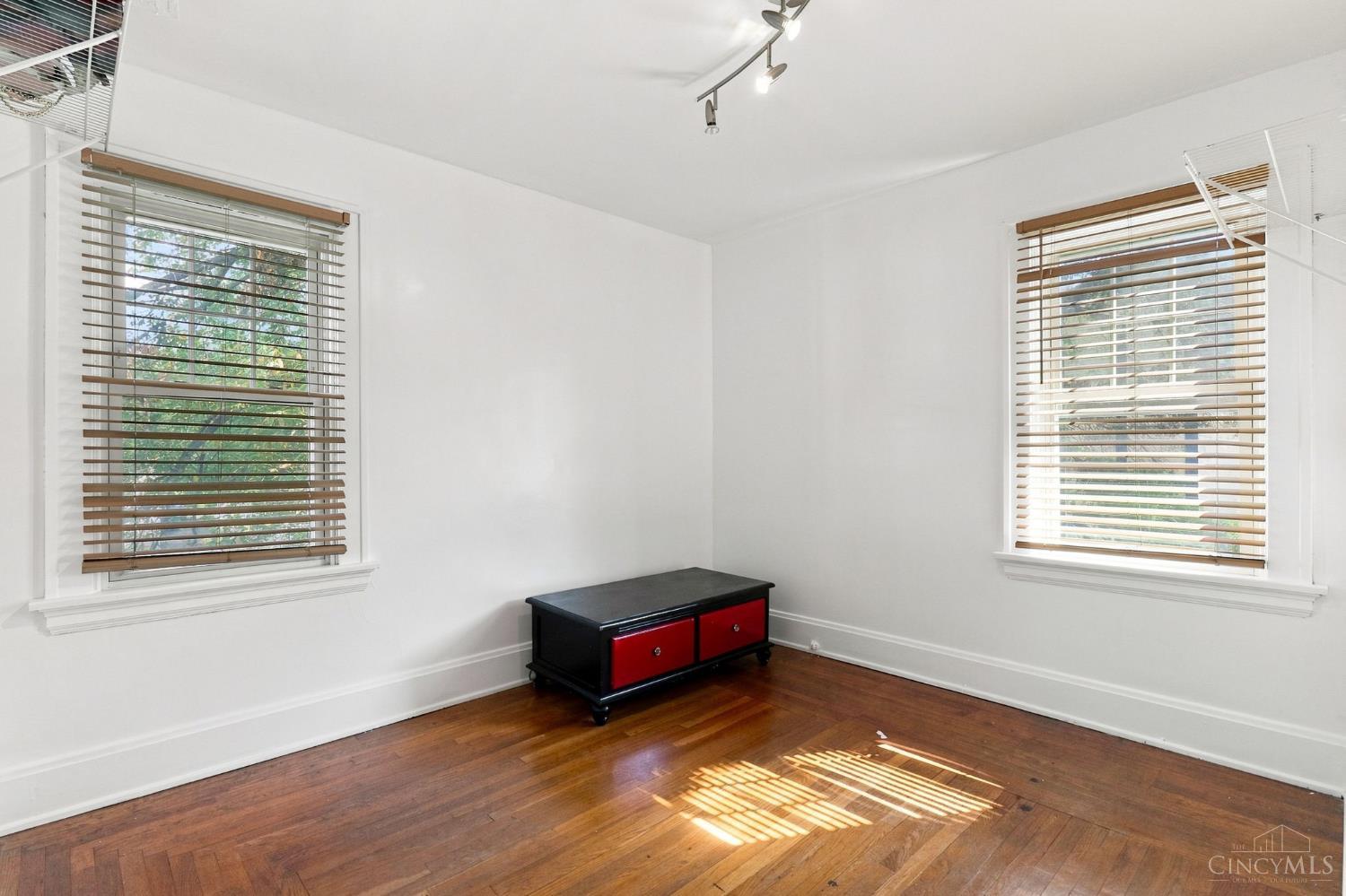 7314 Scottwood Avenue Property Photo 29