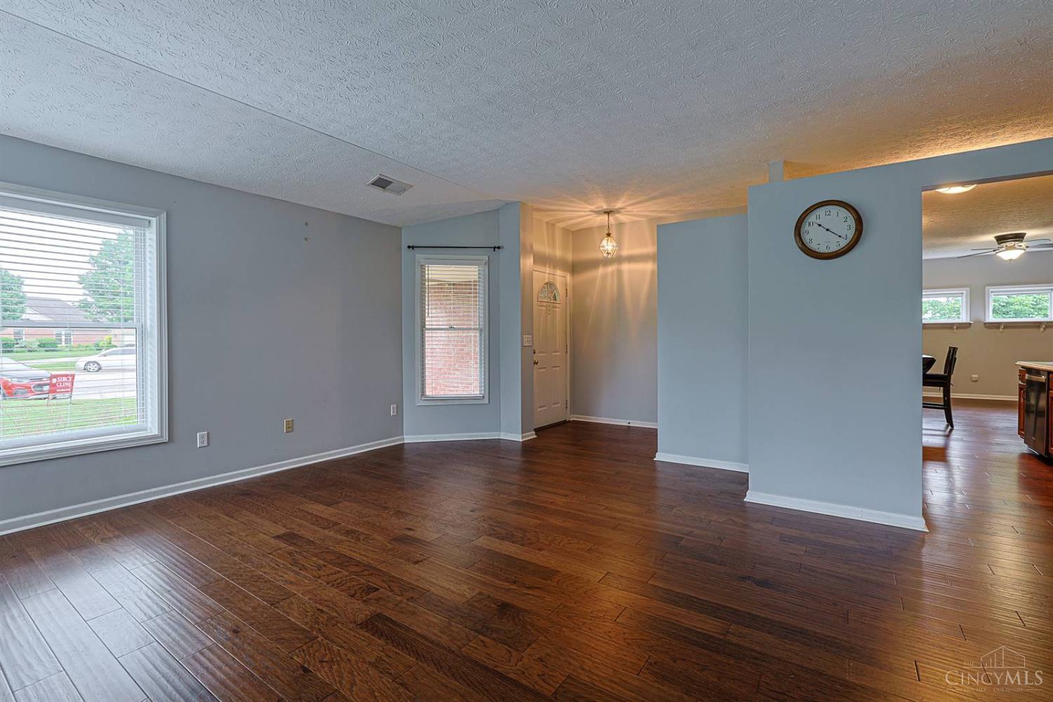 1208 Mals Way Property Photo 7