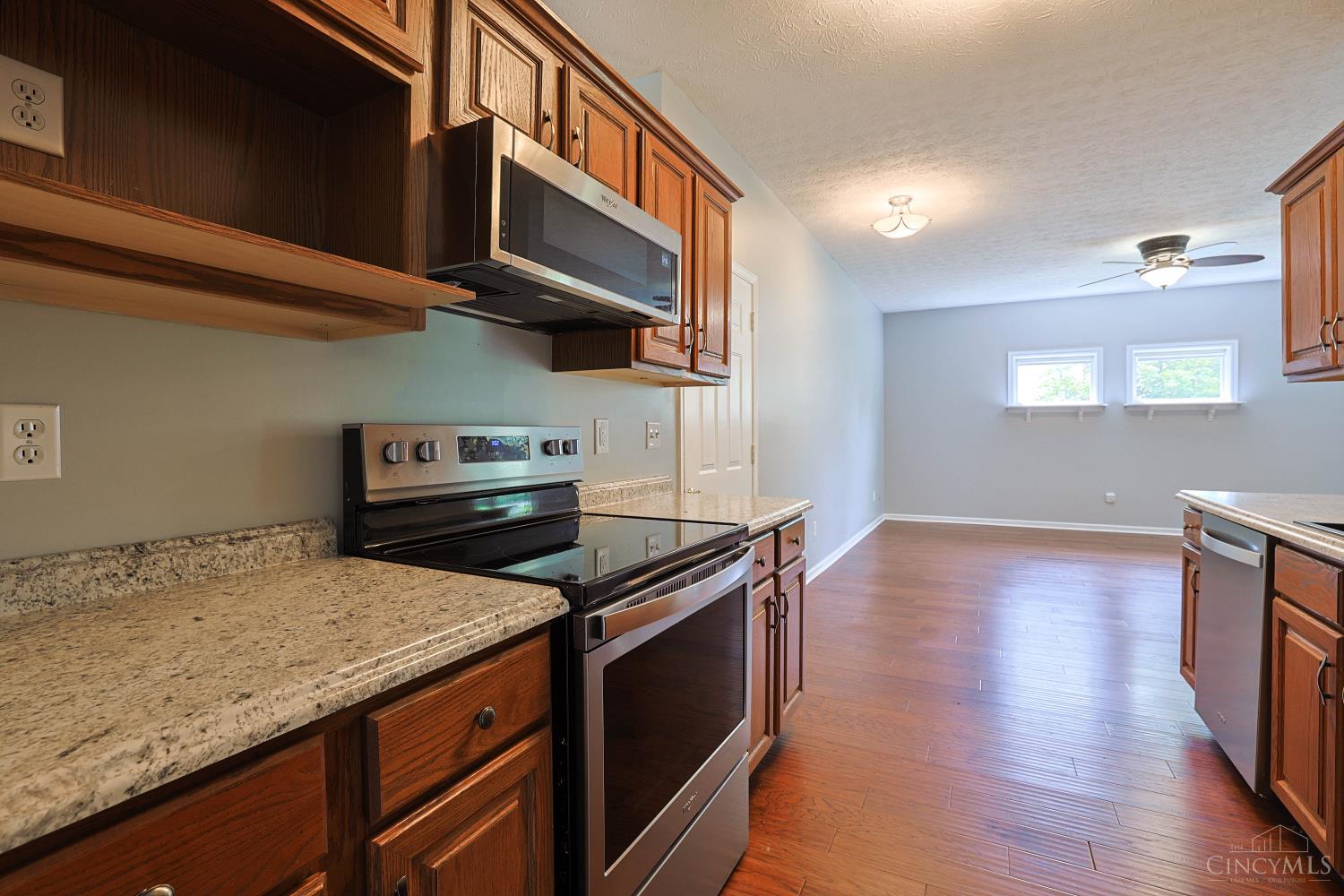 1208 Mals Way Property Photo 12