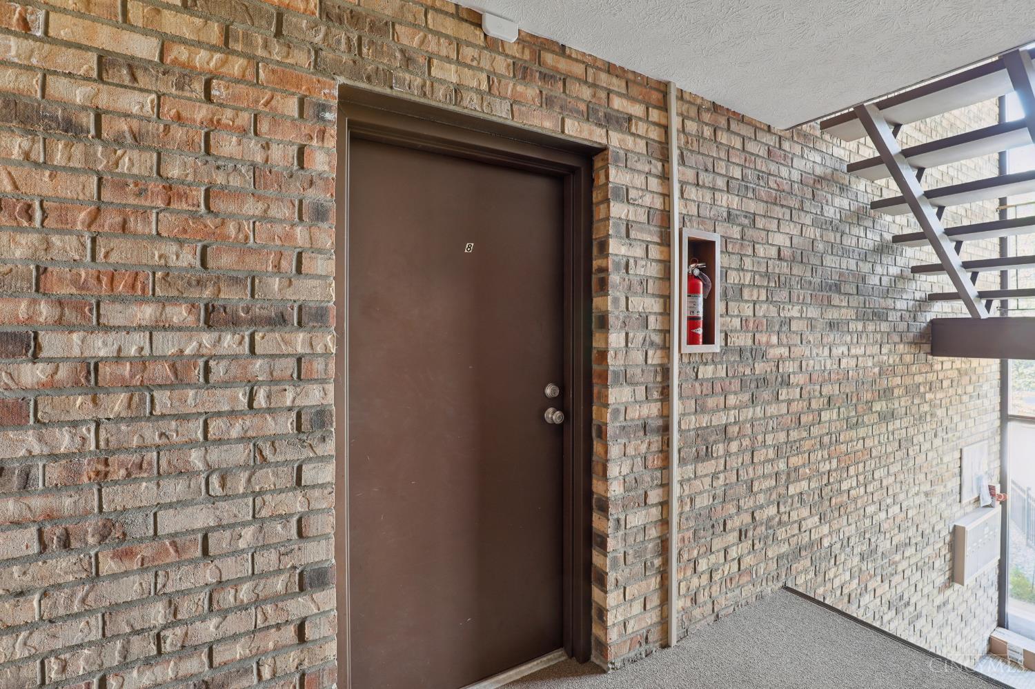539 Davis Road Property Photo 2
