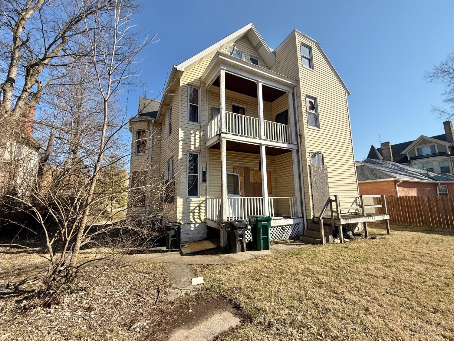 693 Gholson Avenue Property Photo 2