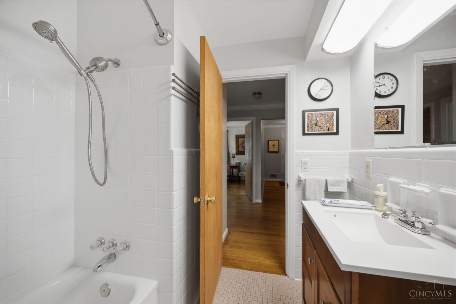 9401 Sherborn Drive Property Photo 32
