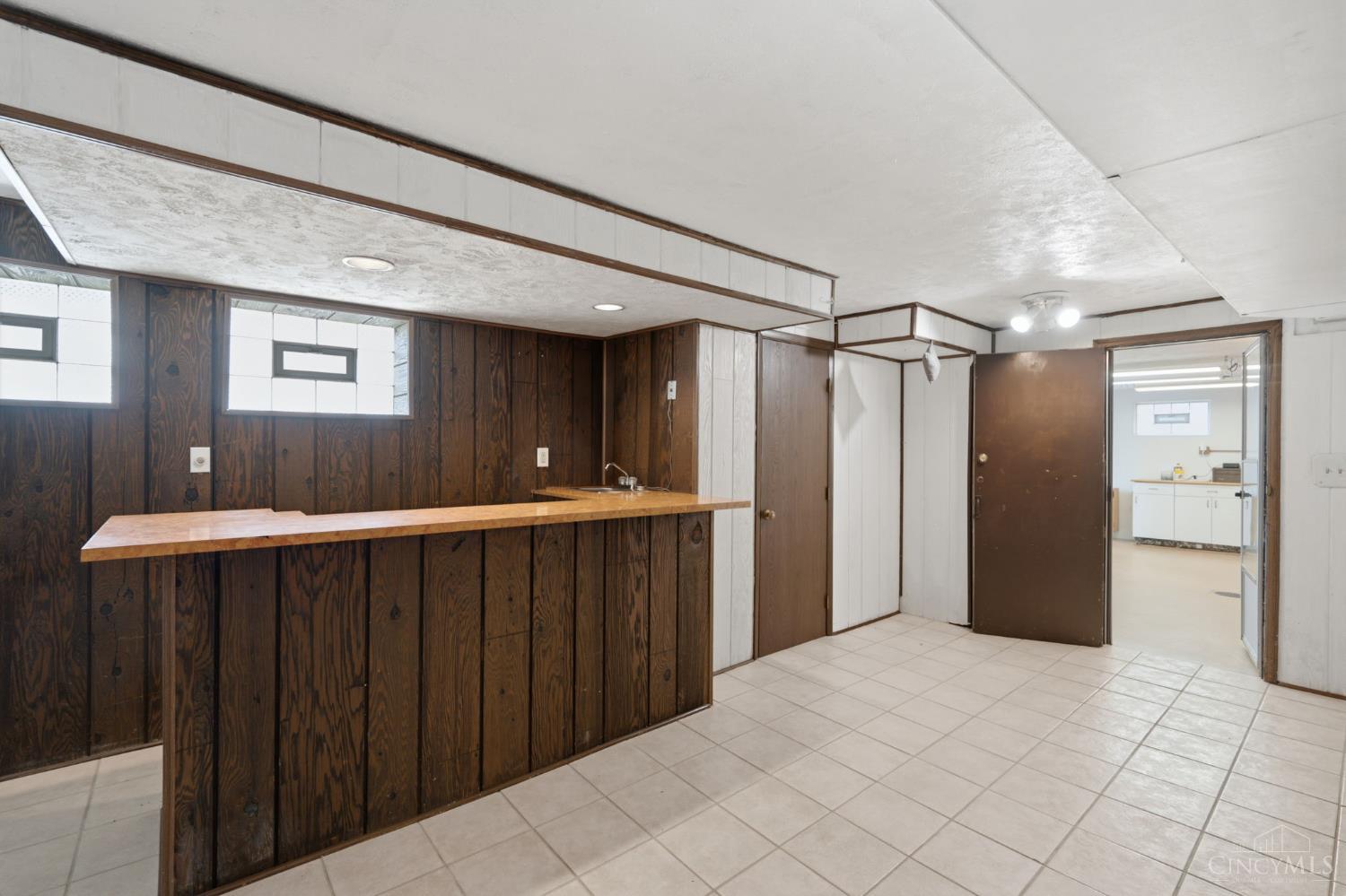 9401 Sherborn Drive Property Photo 41