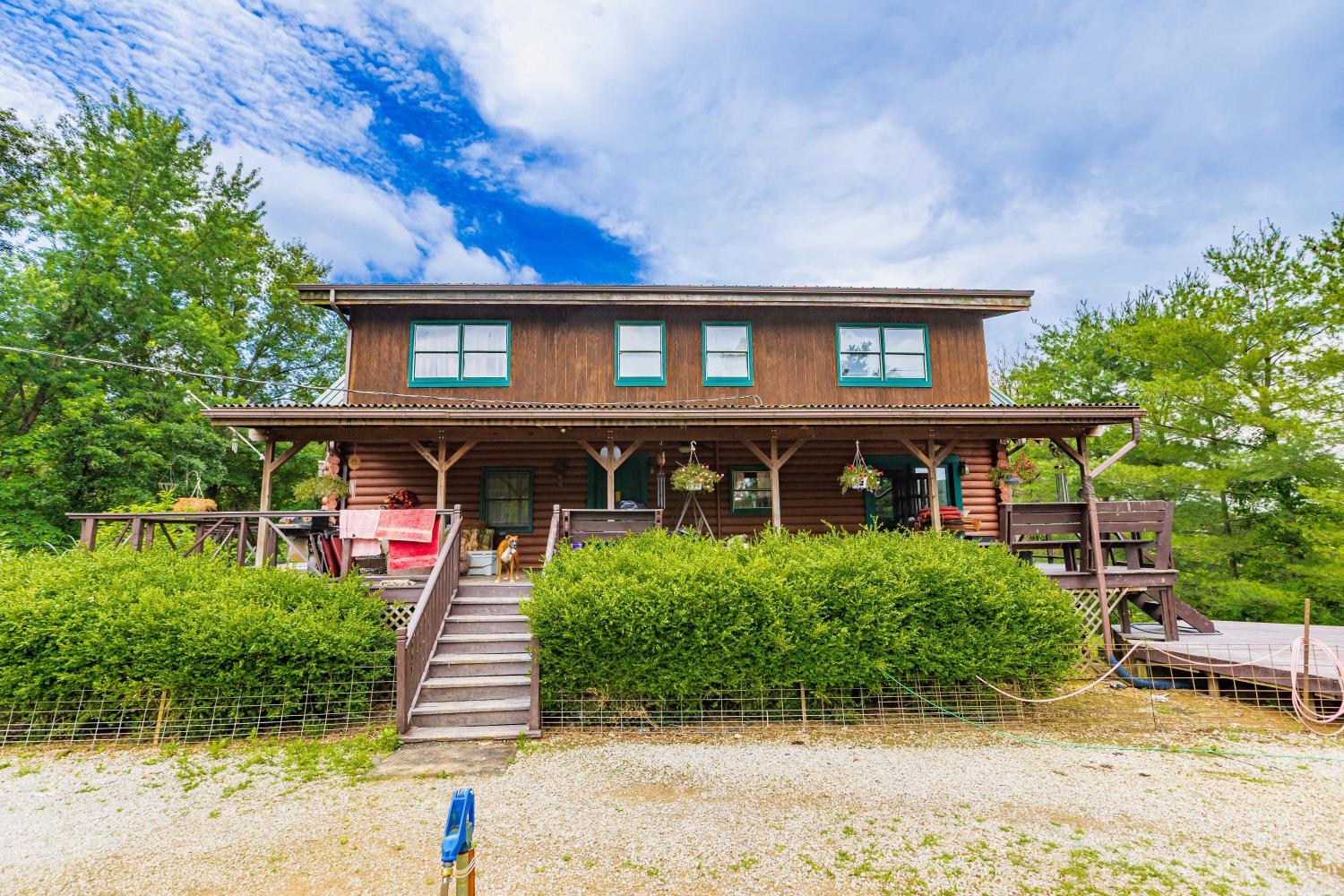 1237 Black Hollow Road Property Photo 1