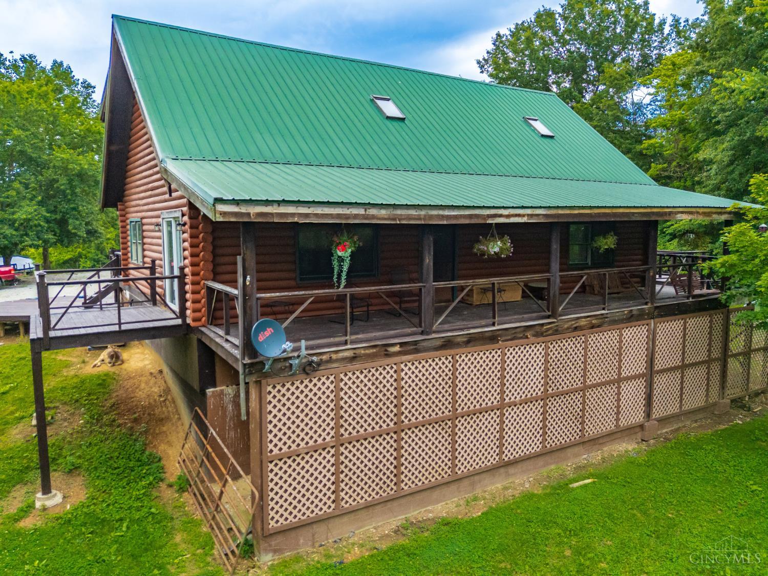 1237 Black Hollow Road Property Photo 11
