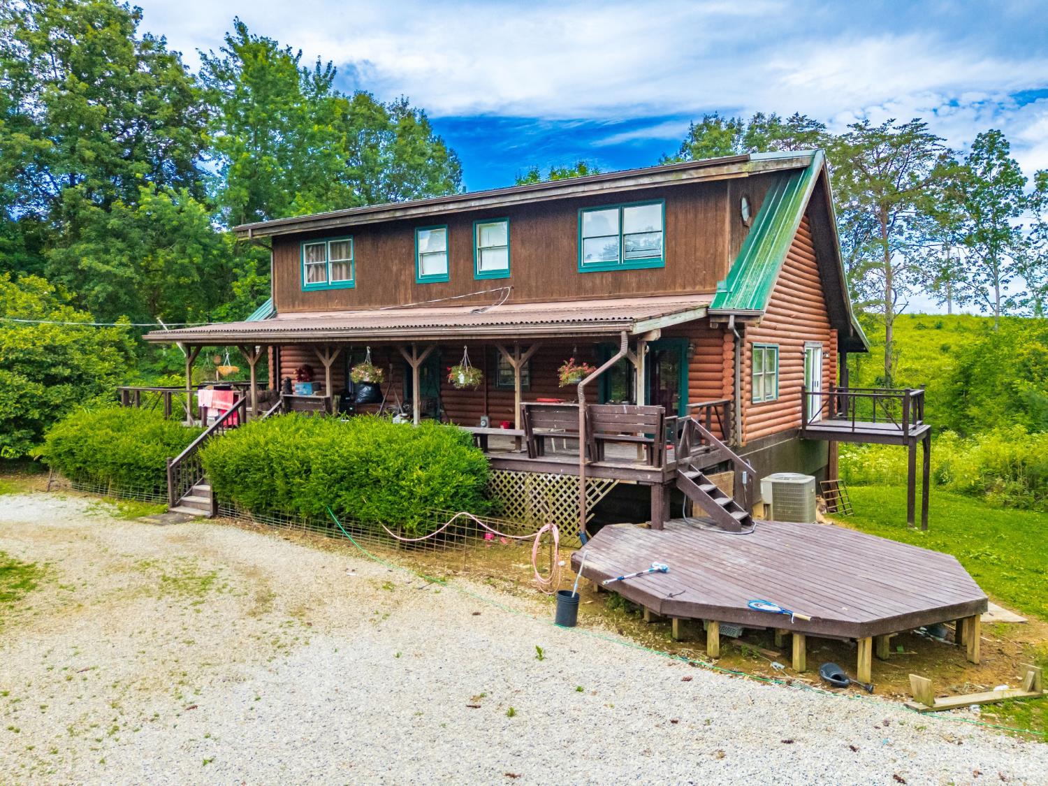 1237 Black Hollow Road Property Photo 12
