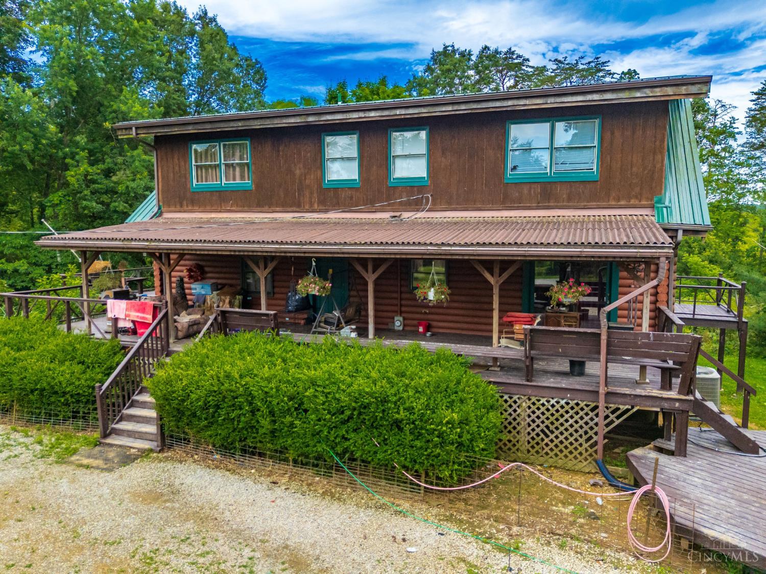 1237 Black Hollow Road Property Photo 13