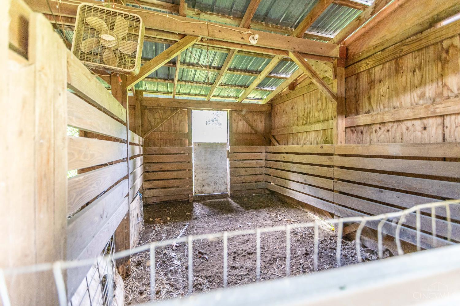 1237 Black Hollow Road Property Photo 42