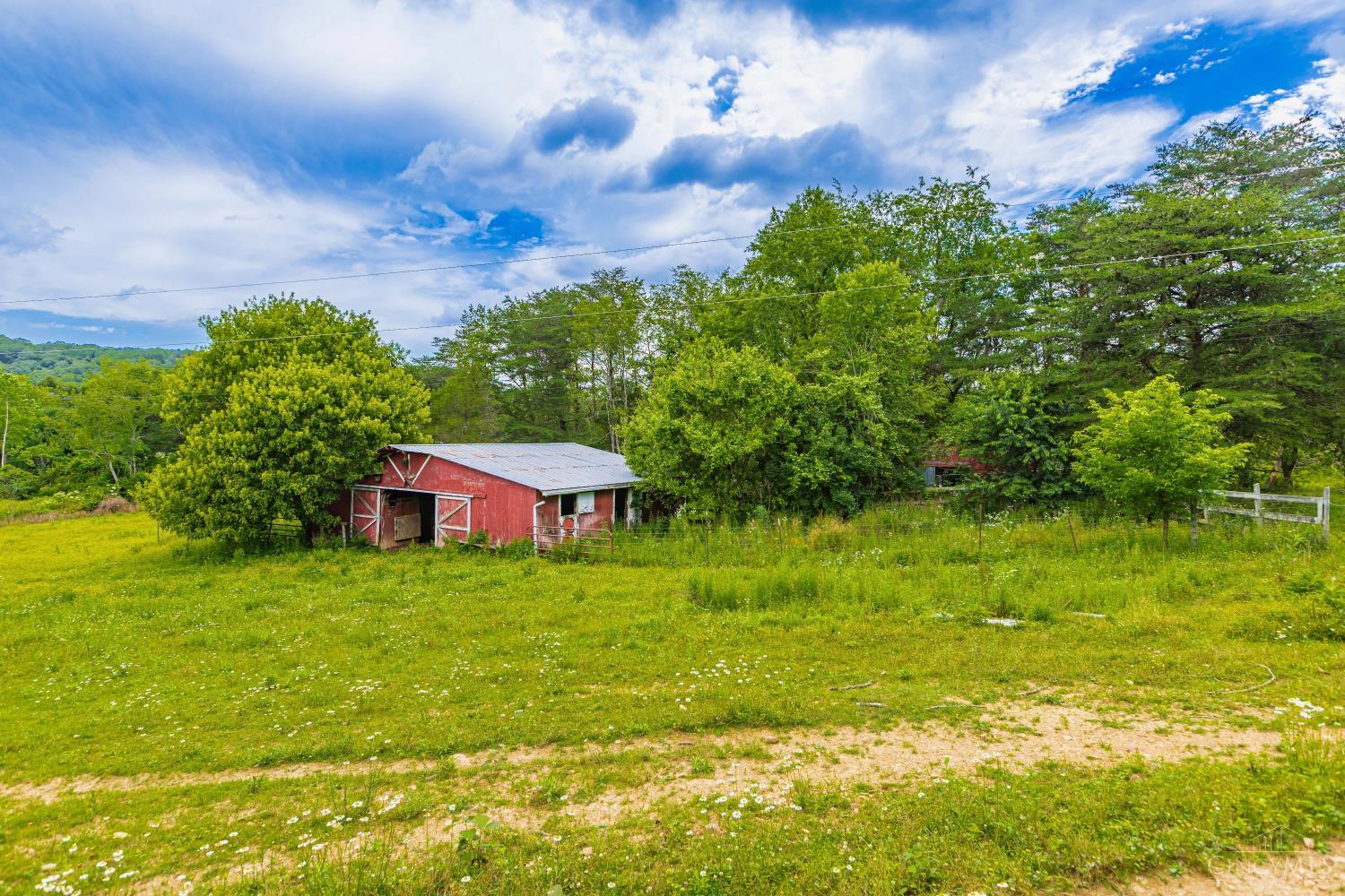1237 Black Hollow Road Property Photo 45