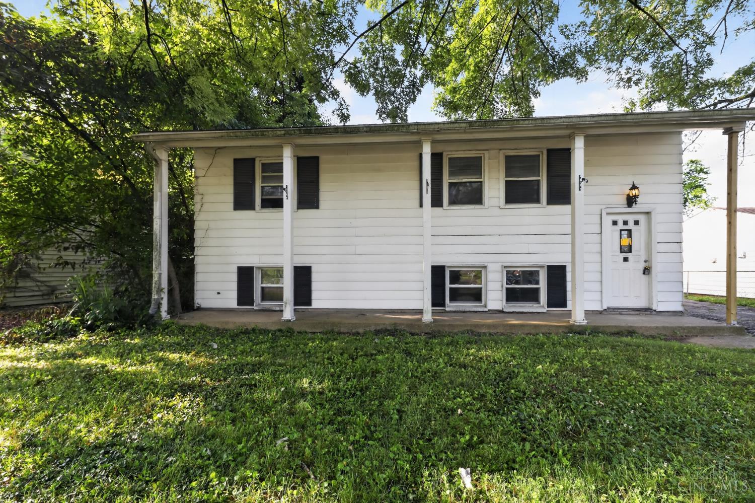 2743 Springdale Road Property Photo 1