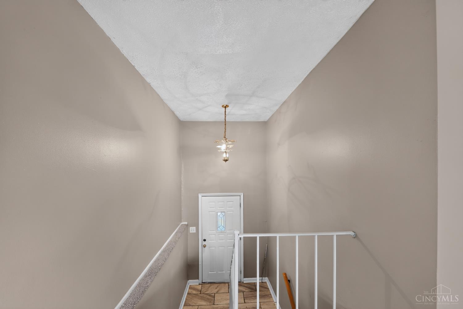 2743 Springdale Road Property Photo 8