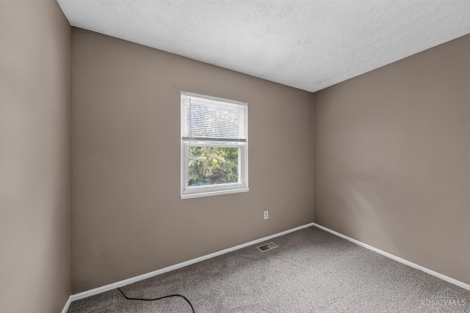 2743 Springdale Road Property Photo 21