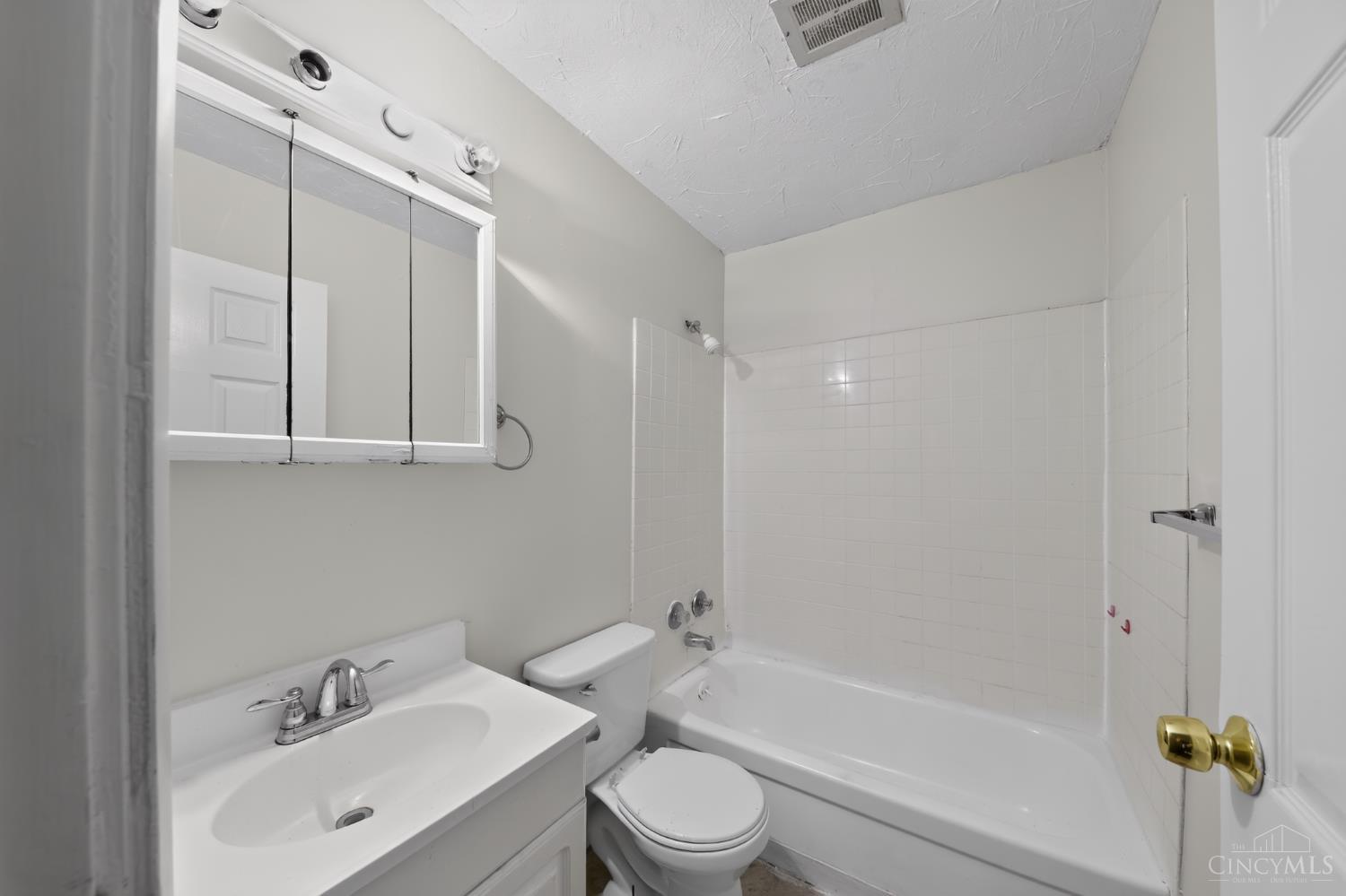 2743 Springdale Road Property Photo 23
