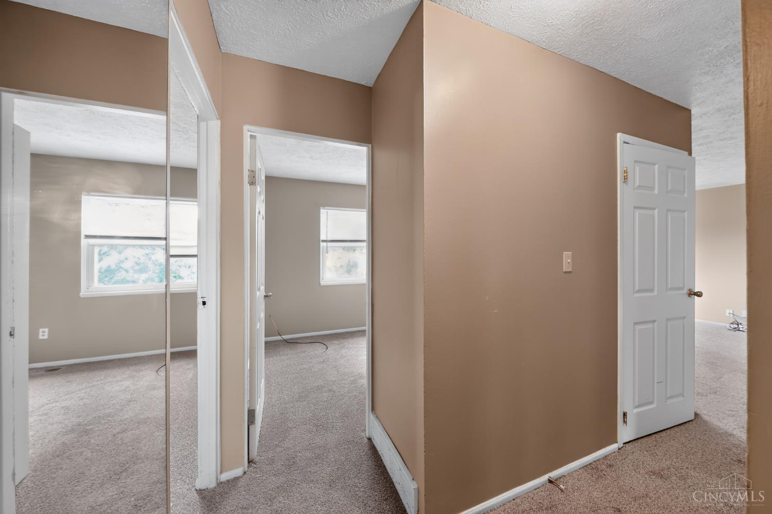 2743 Springdale Road Property Photo 28