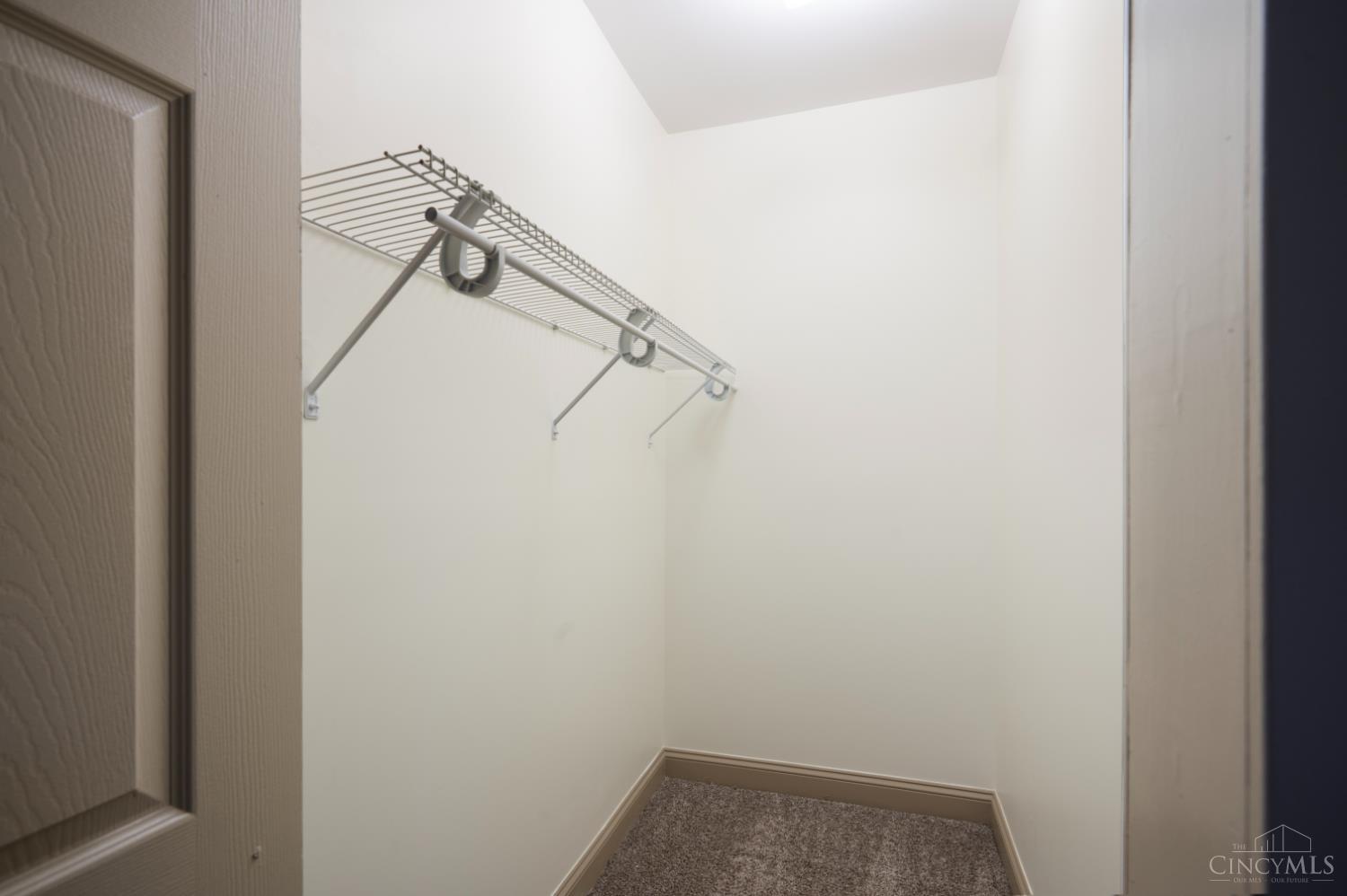 1237 Laidlaw Avenue Property Photo 17