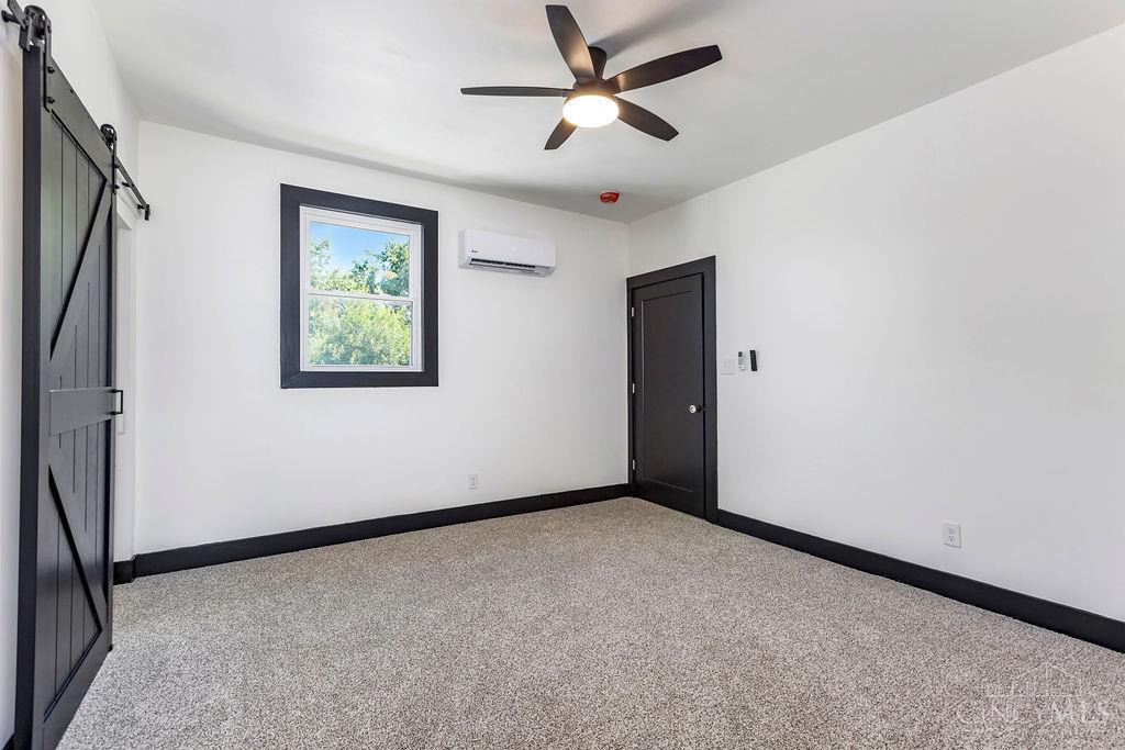 3044 Obryon Street Property Photo 17