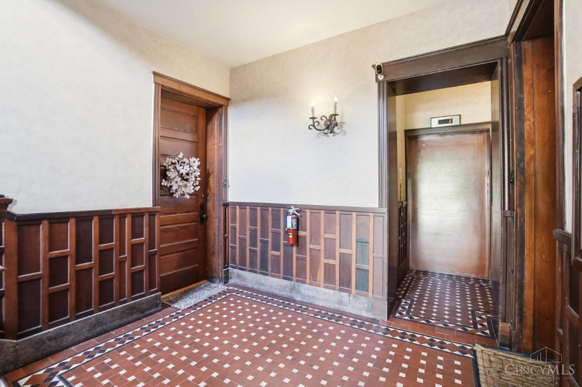 2356 Park Avenue Property Photo 11