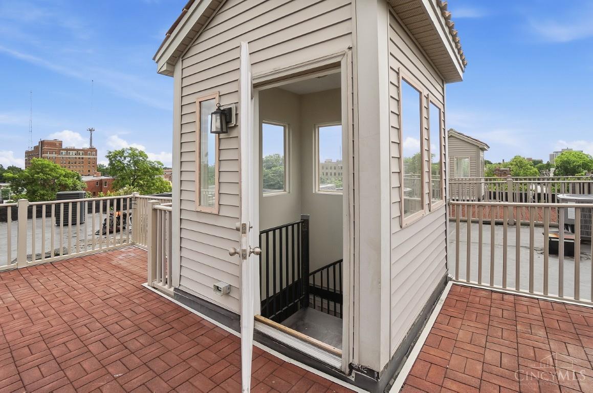 2356 Park Avenue Property Photo 46